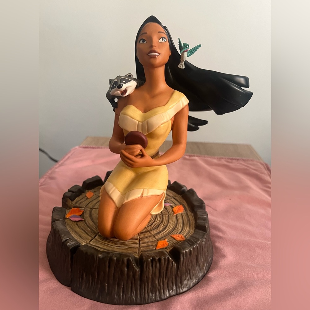 WDCC Pocahontas"Listen With Your Heart" RAREPre-Production Tribute Series Disney
